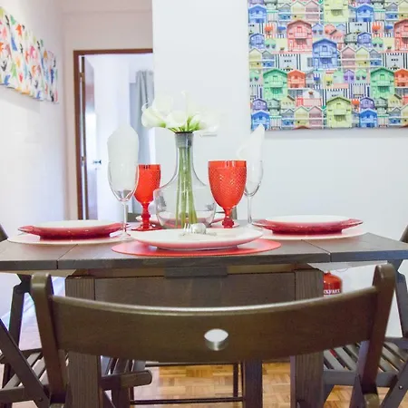 Rainbow House, Near Marques De Pombal